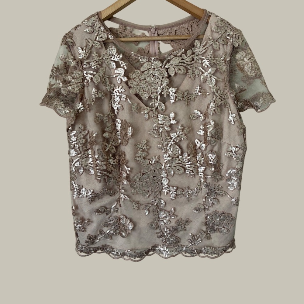 Alex Evenings Woman 1X Gold Sequin Floral Lace Blouse Short Sleeve Formal Top
